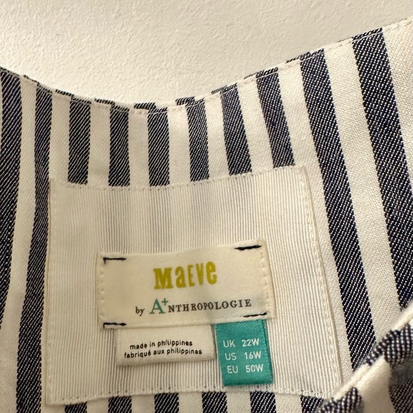 Maeve by Anthropologie gray and white stripped dress with matching belt - Picture 3 of 3